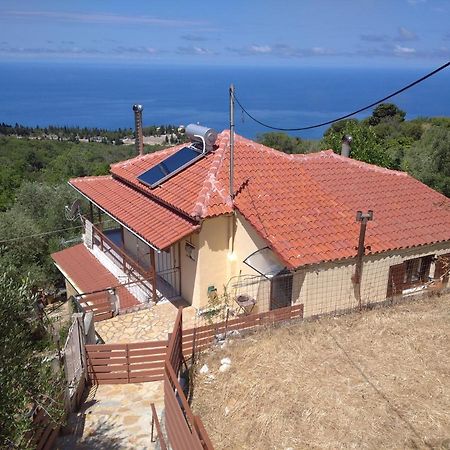 Traditional House With View Drymon Exteriér fotografie