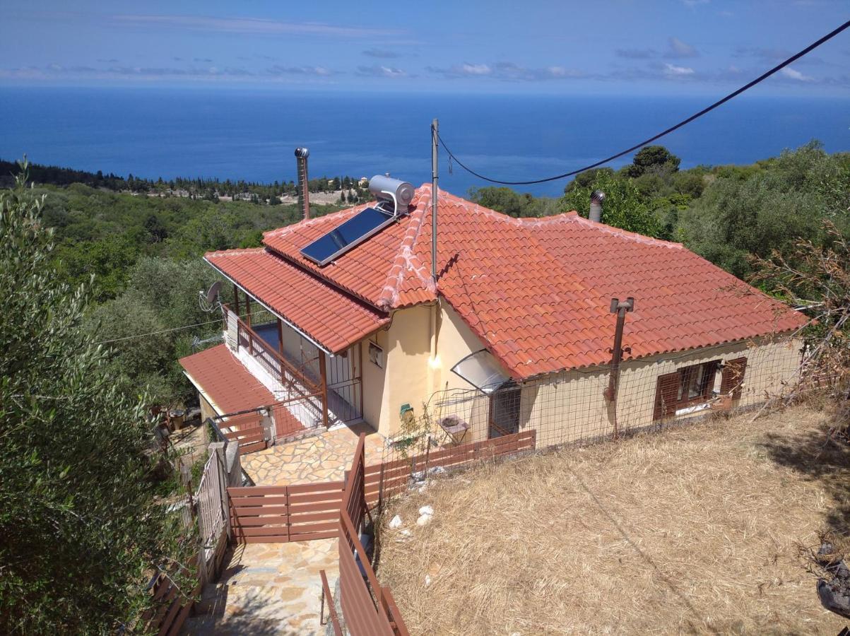Traditional House With View Drymon Exteriér fotografie